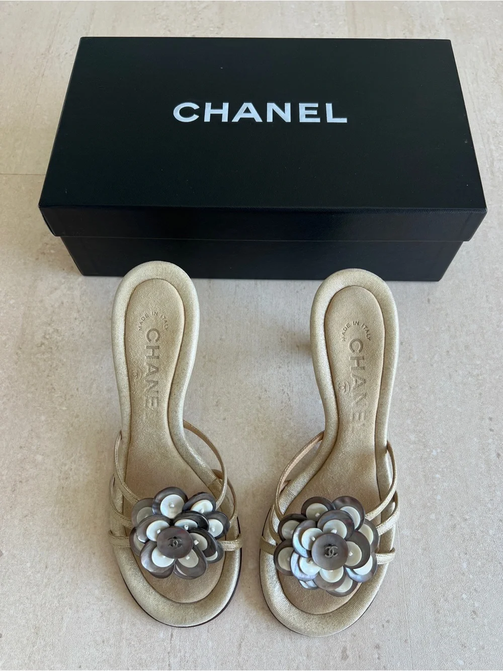 Chanel Vintage Camellia Flower Shell Sandals